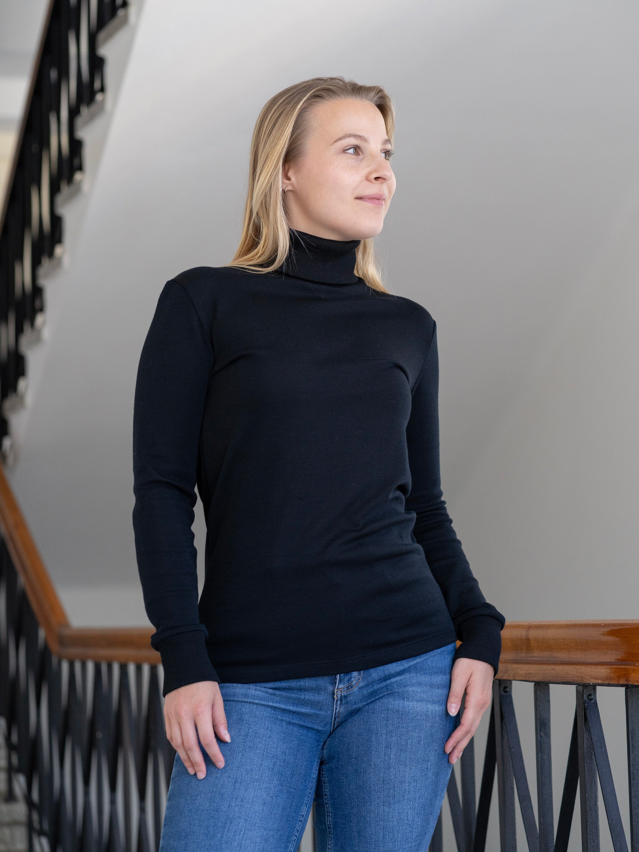 Ruskovilla merinovilla poolopaita musta, unisex