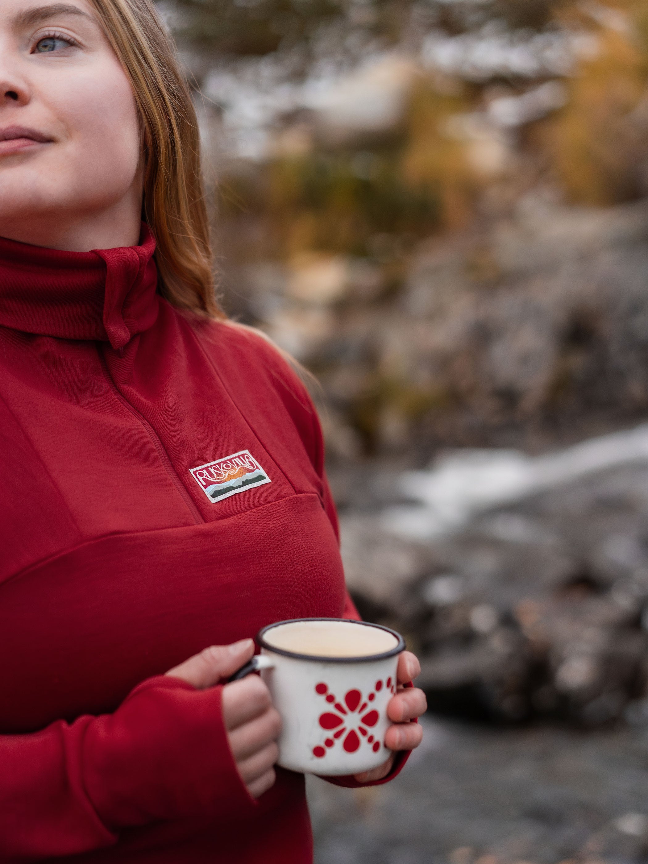 Punainen ulkoilupaita, unisex, 100% luomumerinovillaa