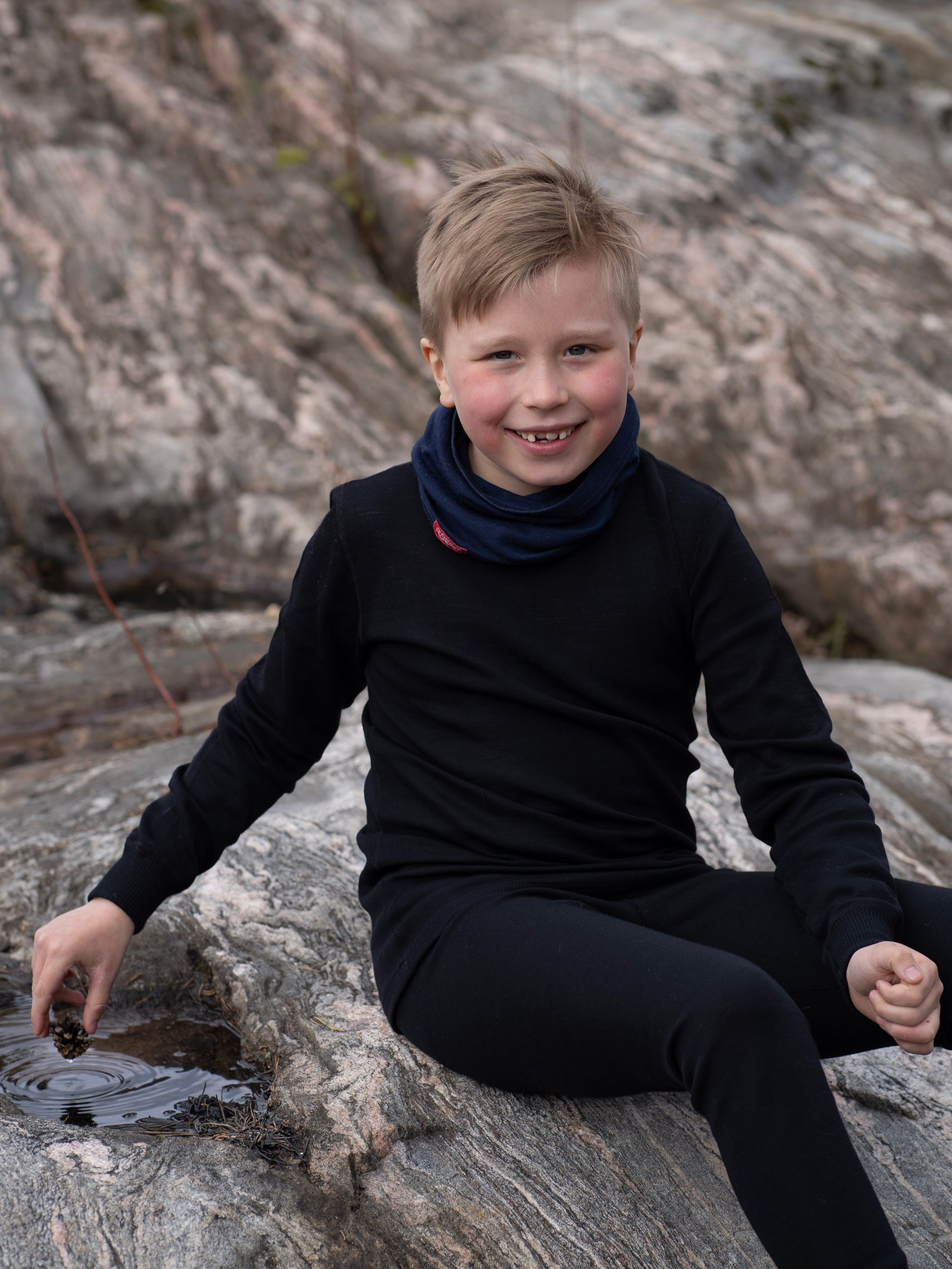 Lasten pitkät alushousut merinovillaa, musta - Ruskovilla