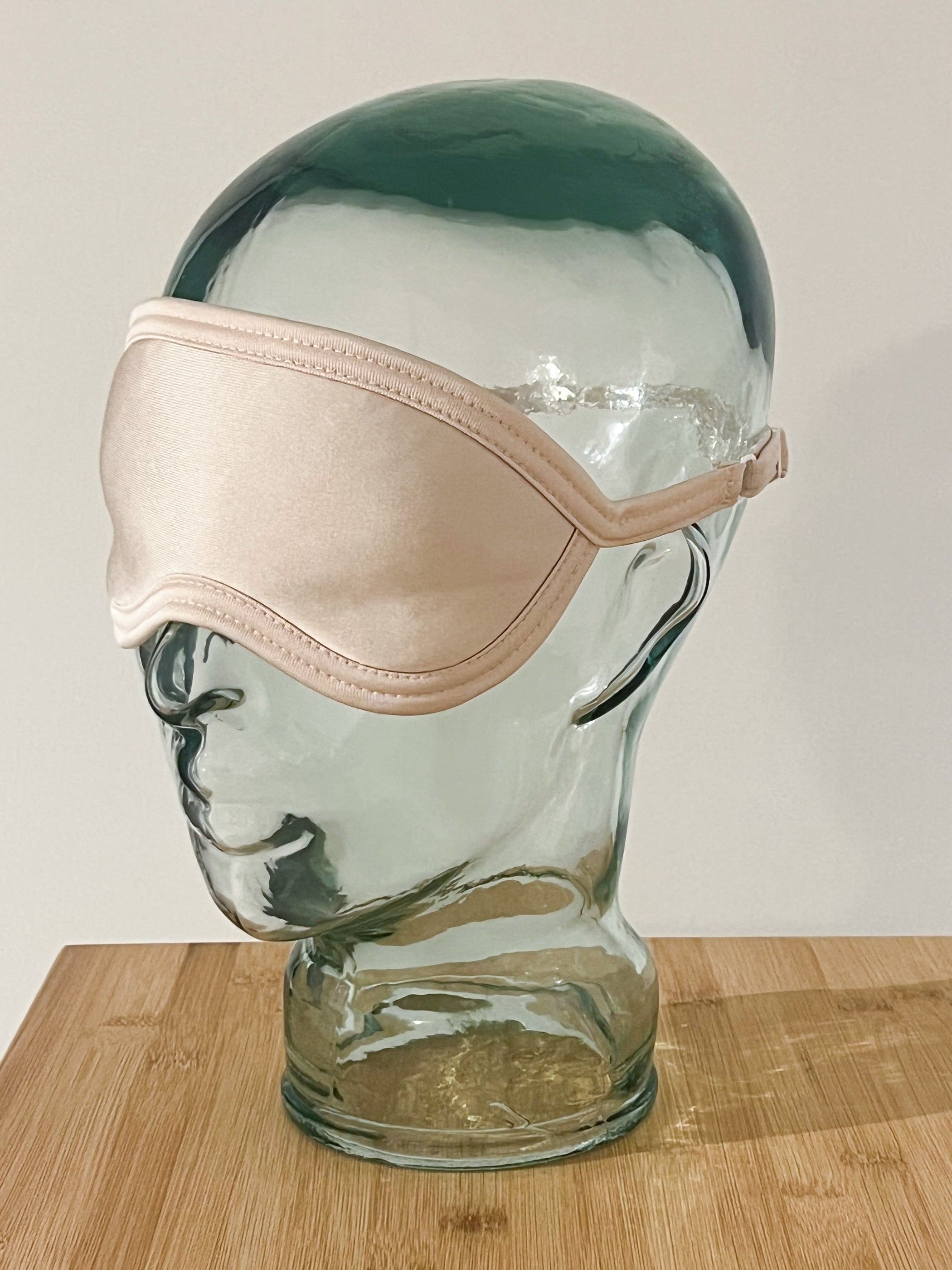 Ruskovilla unimaski luomusilkkiä, puuteri