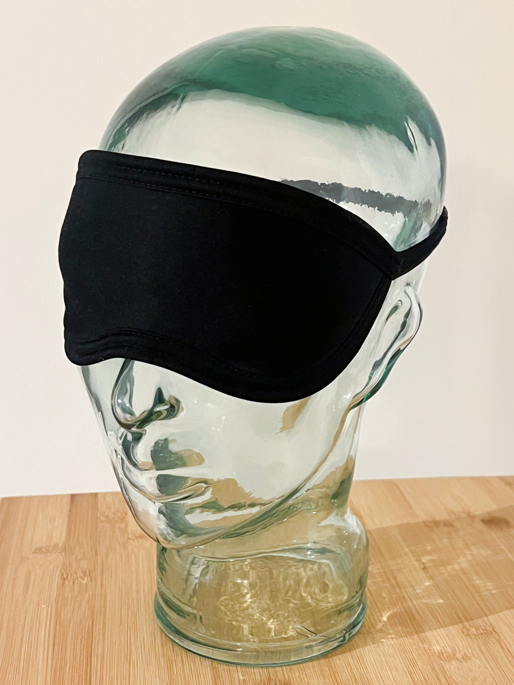 Ruskovilla silkki unimaski, musta