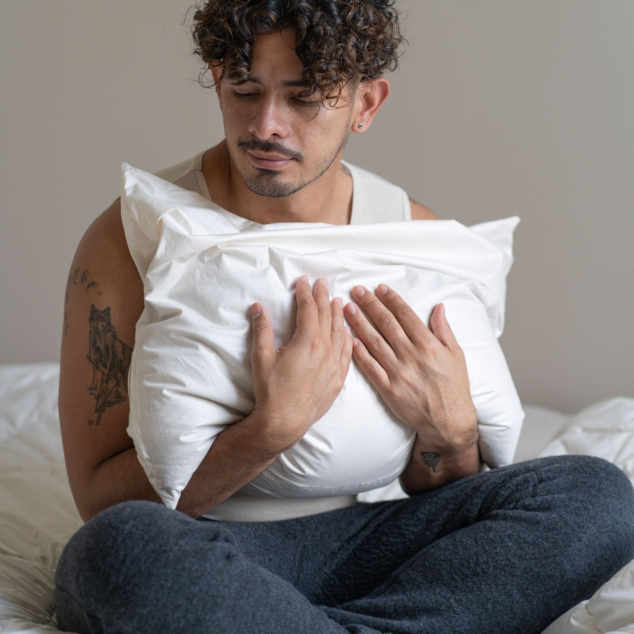 Ruskovilla aikuisten hirssiakanatyyny