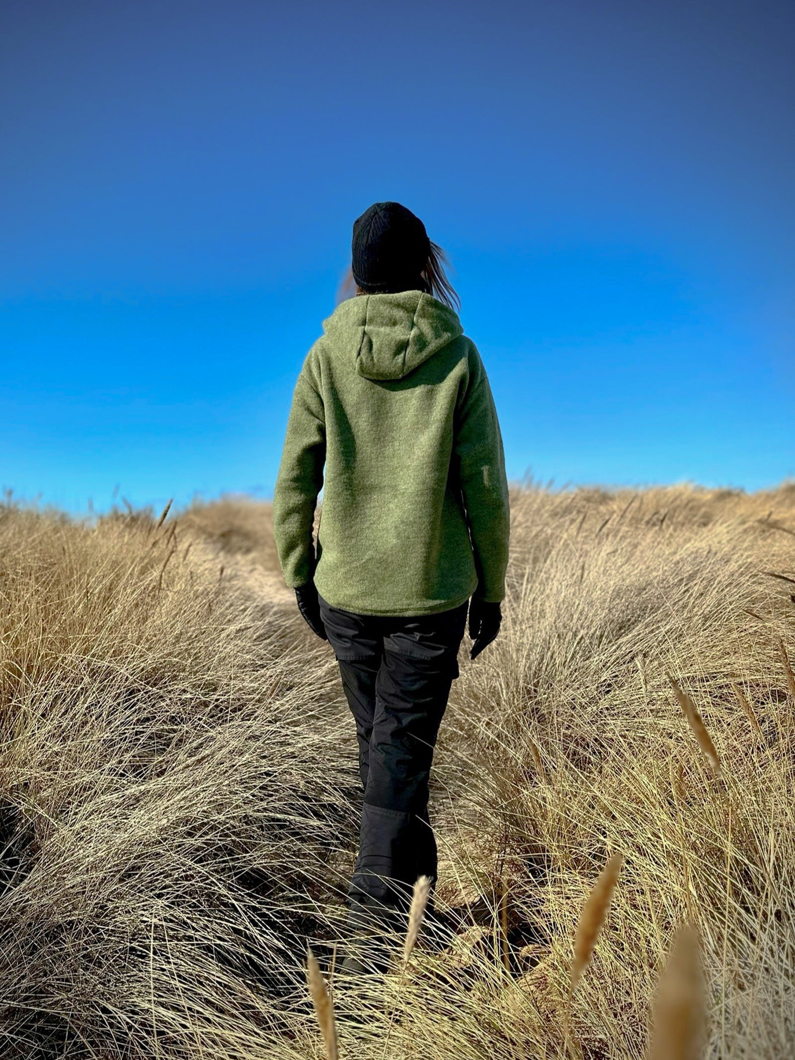 Sammalenvihreä villafleecehuppari takaa