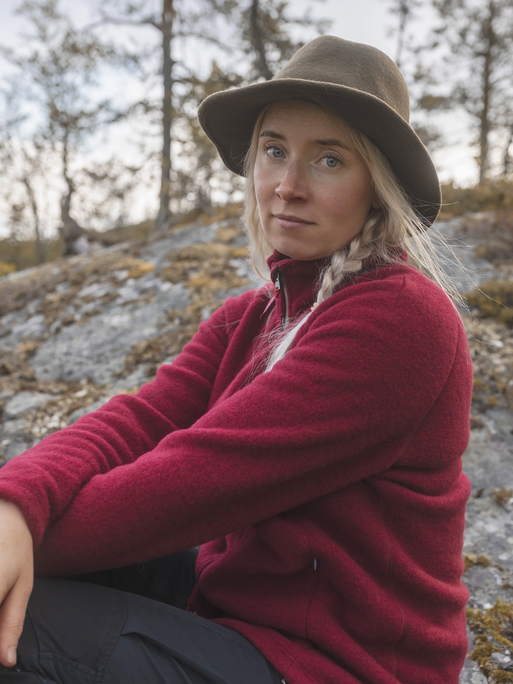 Ruskovillan naisten karpalonpunainen villafleecetakki