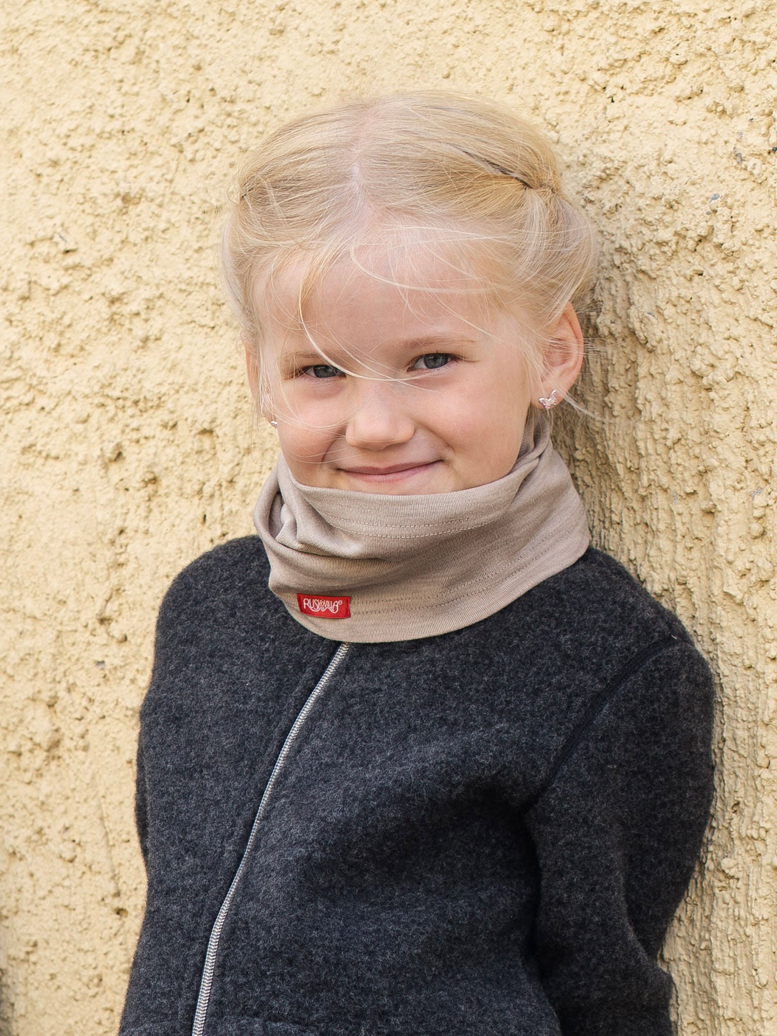 Ruskovilla tuubihuivi merinovillaa, hiekka