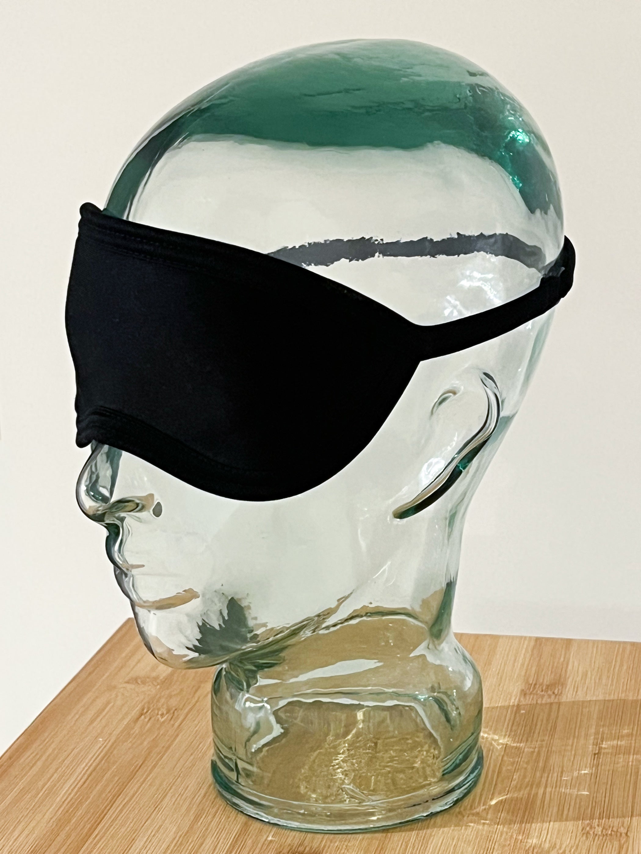 Ruskovilla unimaski luomusilkkiä, musta