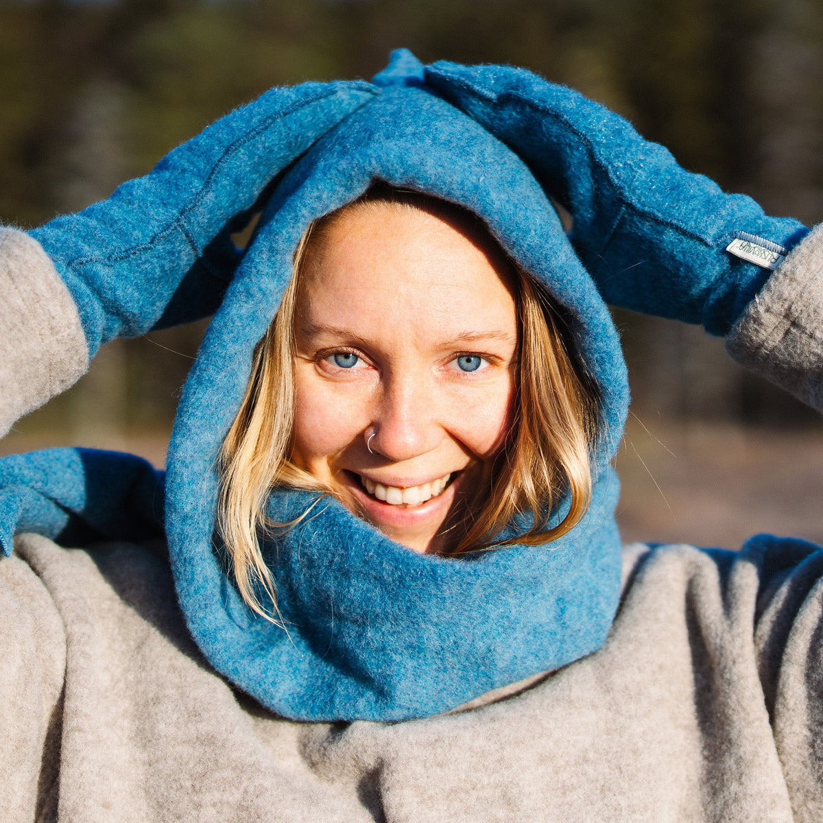 Hooded scarf, wool fleece, sky blue – Ruskovilla