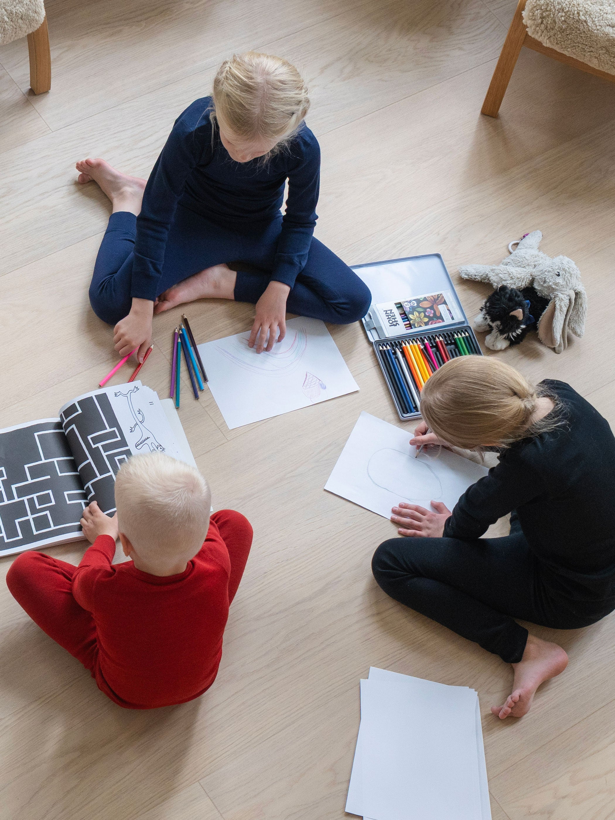 Lasten merinovillakerrastot sininen, punainen ja musta, Ruskovilla