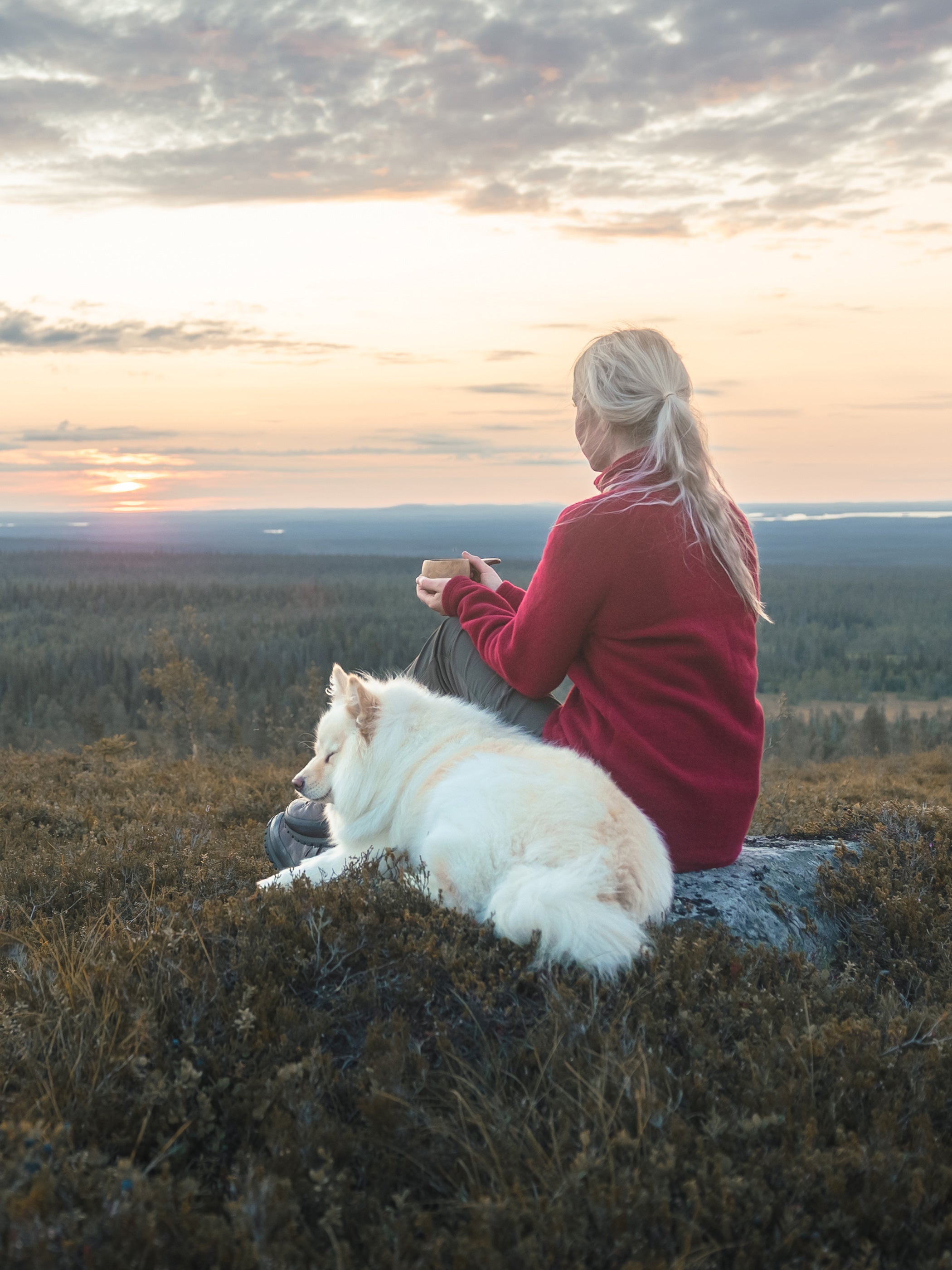 Naisten villafleecetakki karpalo, Ruskovilla