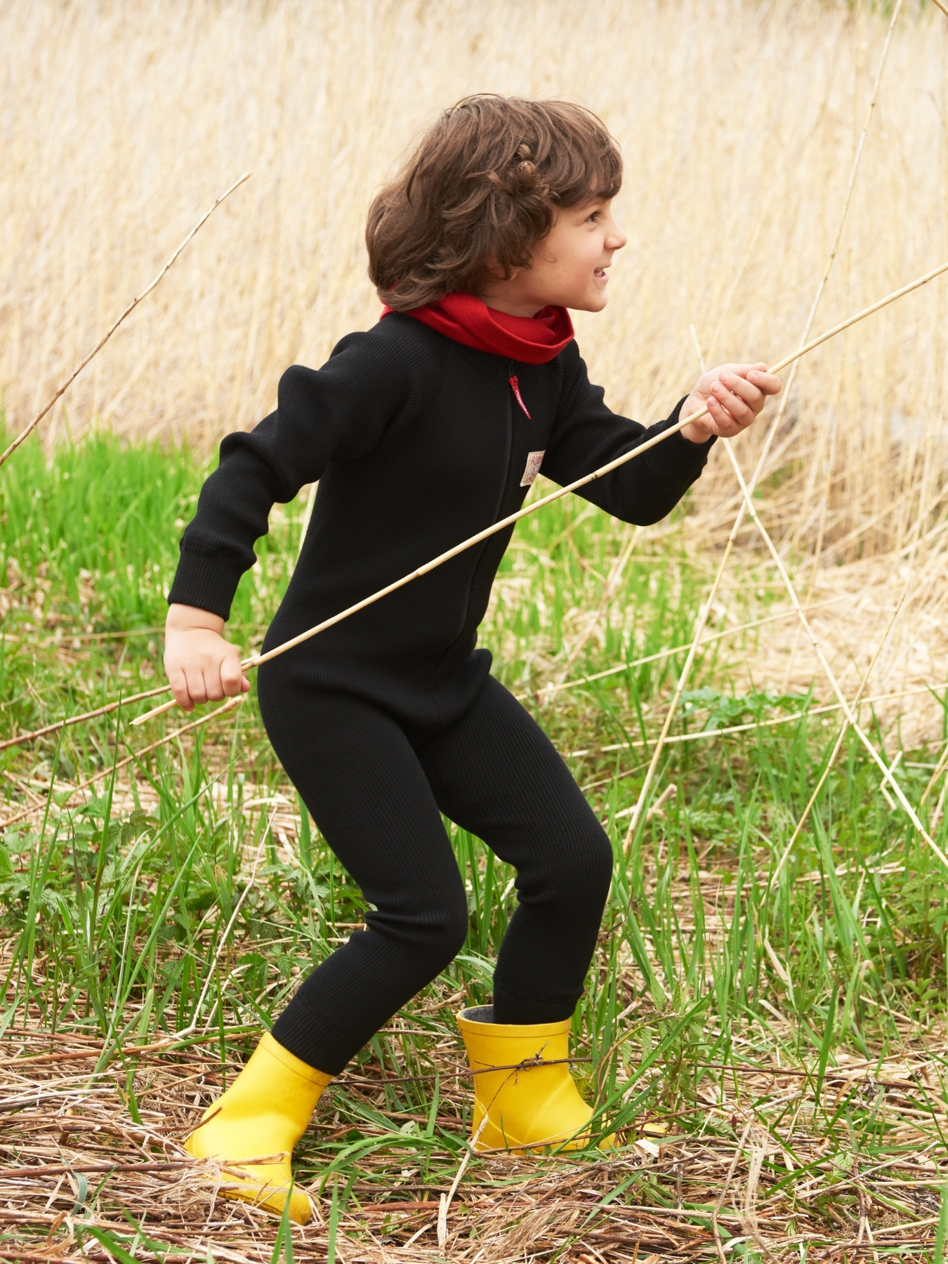Ruskovilla's black organic merino wool overall for children 