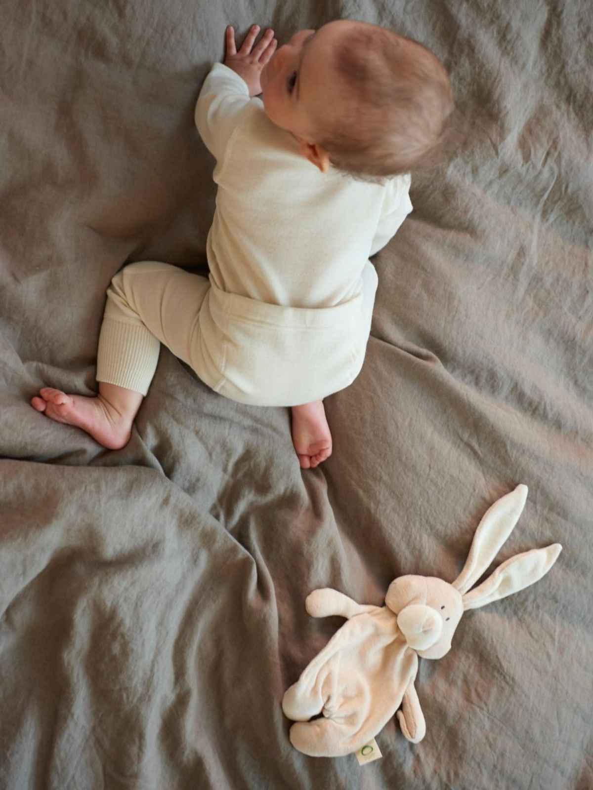 Ruskovilla's bunny soft toy sleep
