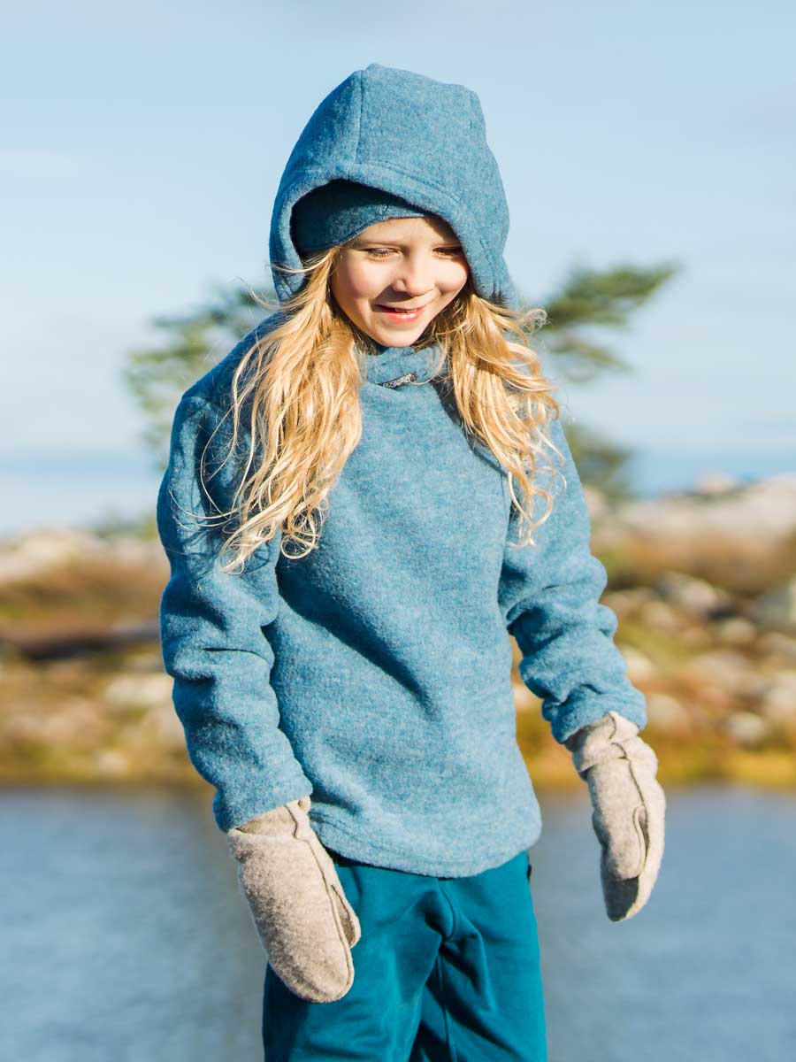 Ruskovilla's organic wool fleece hoodie for children